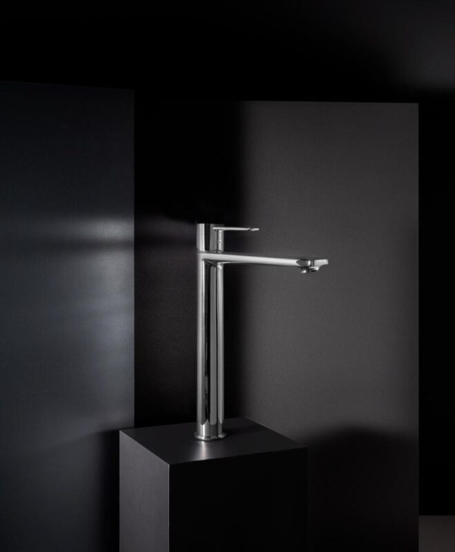 Roca Targa basin mixer in chrome